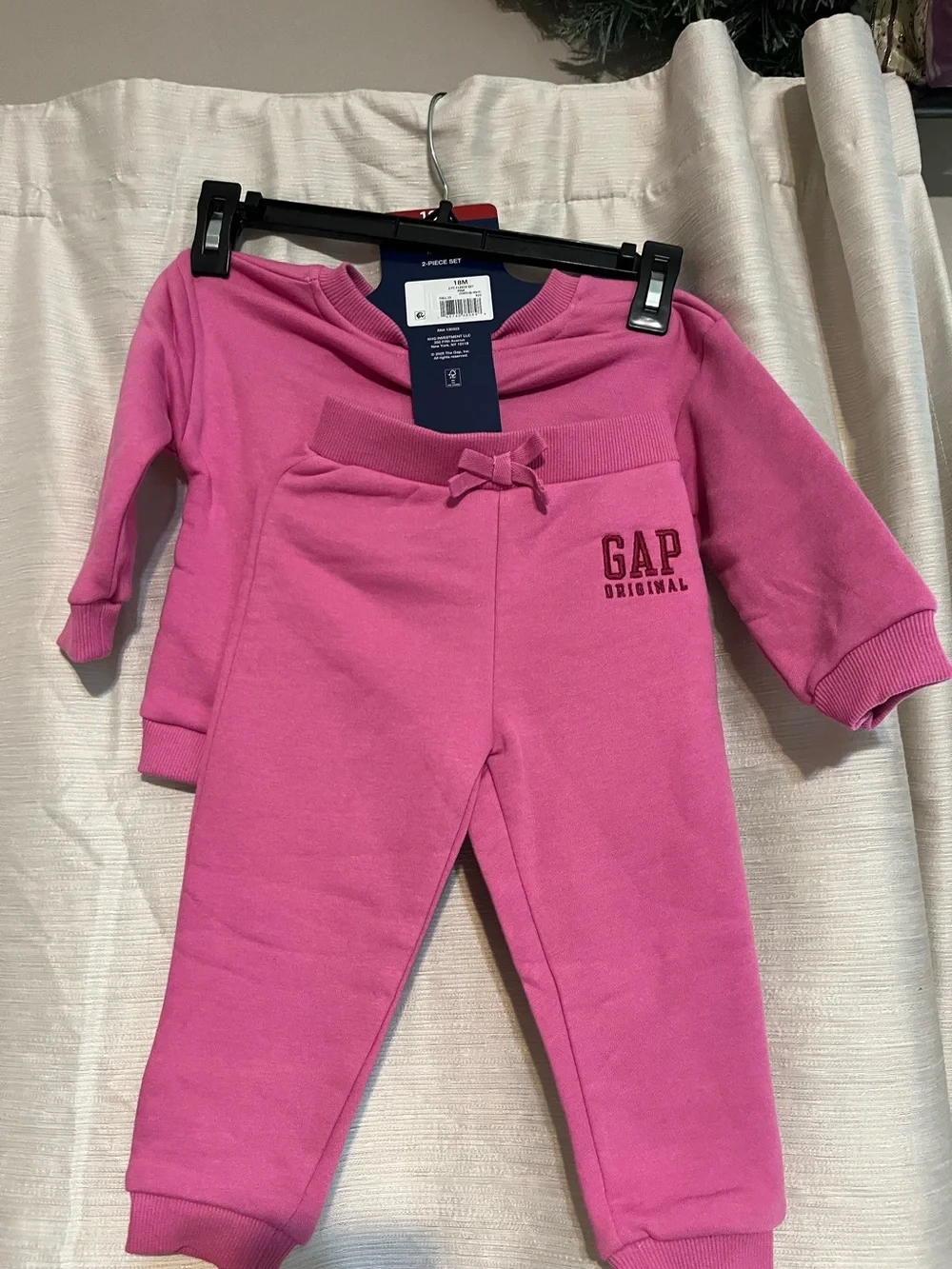 NWT size 18 Month Gap 2 Piece Jogger Set